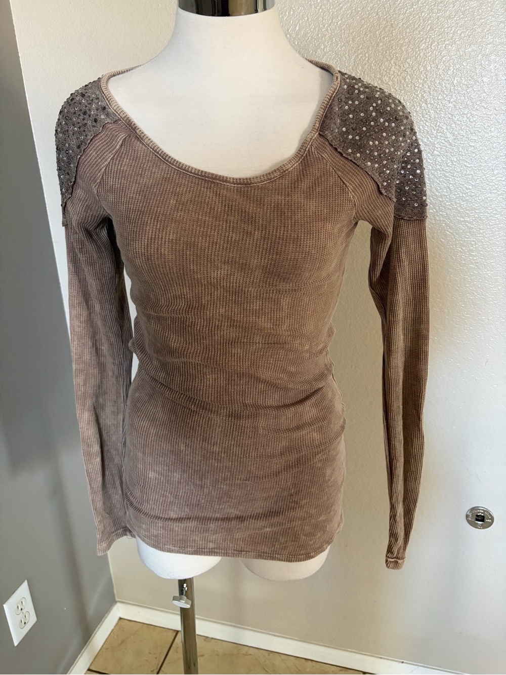 Phanuel Taupe Ribbed Long-Sleeve Top with Studded Shoulders